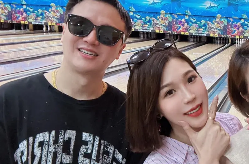 ▲名嘴李正皓爆熱戀美女記者馬郁雯。(圖/翻攝自馬郁雯臉書)