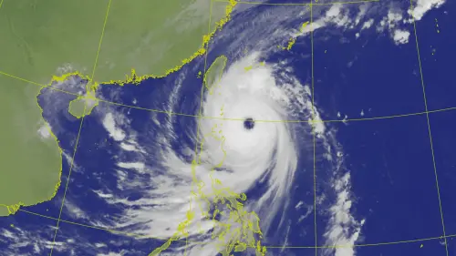 康芮颱風「大眼睛」廣達100公里！吳德榮：登陸台東恐大範圍危害
