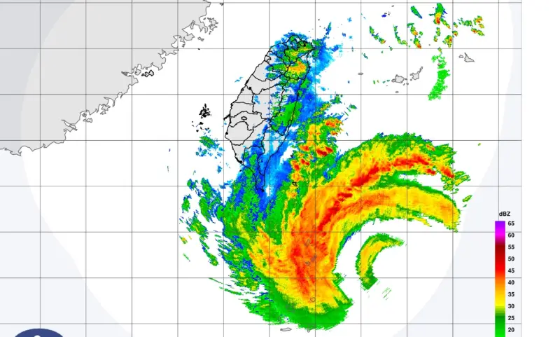 ▲康芮颱風的風雨已開始影響台灣東部及北部。（圖／翻攝氣象署網站，2024.10.30）