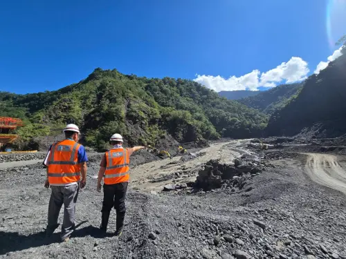 康芮颱風遠離！全台公路13處災阻　台27線路基流失單線雙向管制
