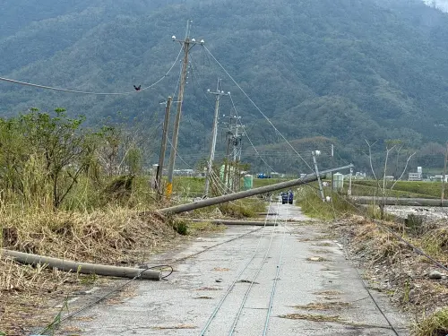 康芮颱風累積曾停電97萬戶創紀錄　台電：已復電超過99%
