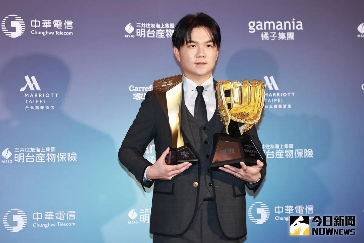 王翊亘專欄/兄弟開1.4億續留江坤宇 過往難想像、如今卻是雙贏 | 棒球 | 運動 | NOWnews今日新聞