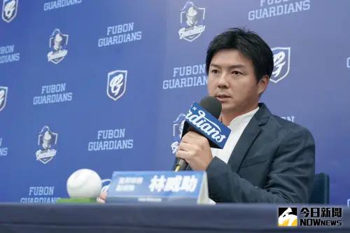 ▲富邦悍將副領隊兼農場主管林威助，確定加入明年經典賽後勤團隊，負責旅日球員狀態。（圖／富邦悍將提供）