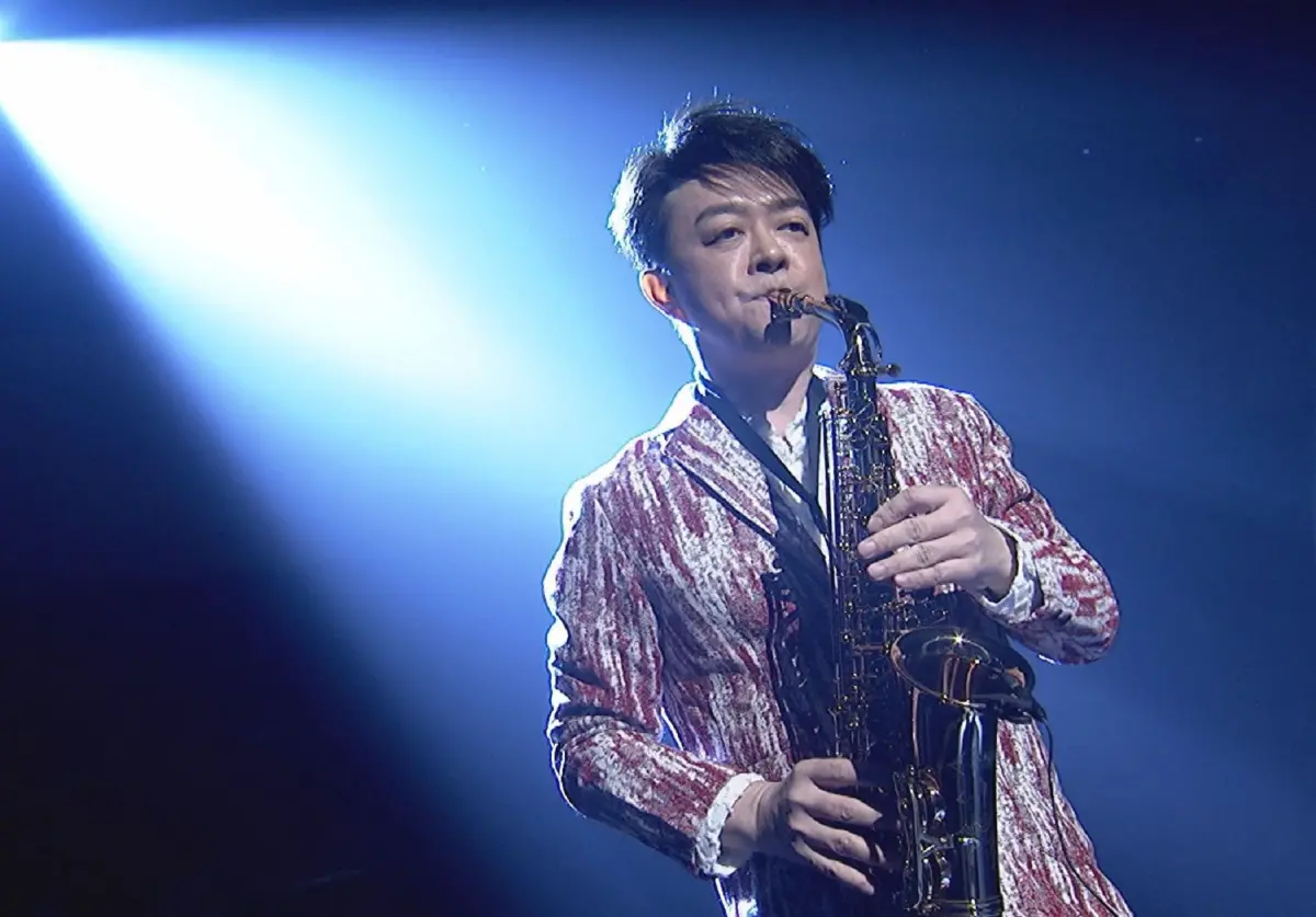 ▲歌王翁立友在出道前曾經歷過不少艱辛的日子，還曾賣過保險、做過大閘蟹批發，會重回歌壇全因粉絲集體支持。（圖／中視提供）