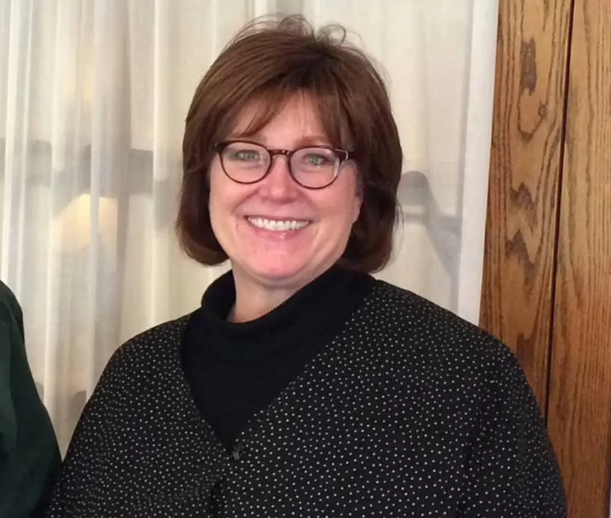 ▲美國民調專家席爾澤，因為選前一份針對愛荷華州的民調，與選舉結果落差太大，遭到許多民眾嘲笑和奚落。（圖／翻攝自每日郵報）