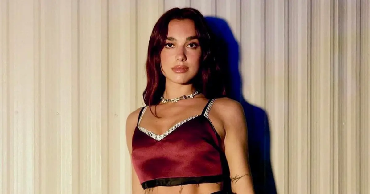 ▲Dua Lipa（杜娃黎波）將在11月20日來台灣開唱，不過在此之前因為雅加達的舞台不安全，因此她臨時取消本週六演唱會。（圖／dualipa　IG）