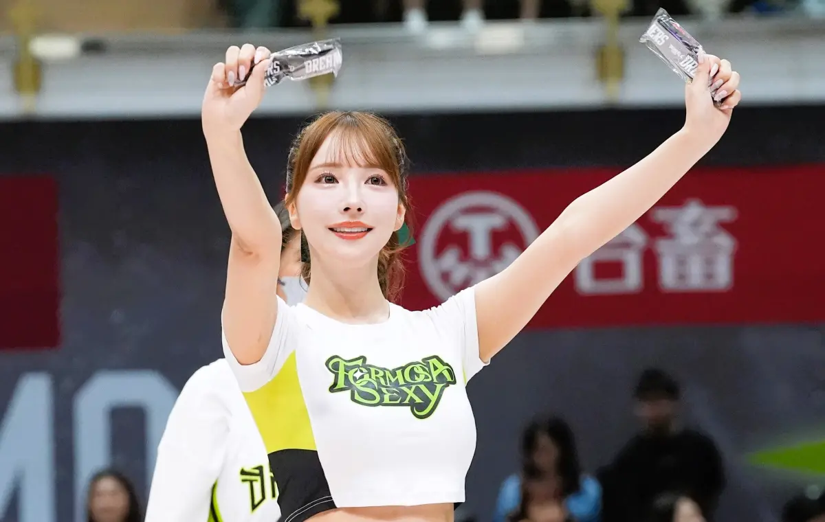 三上悠亞加盟1小時就為夢想家賺1.5萬讚！台籃啦啦隊進入戰國時代