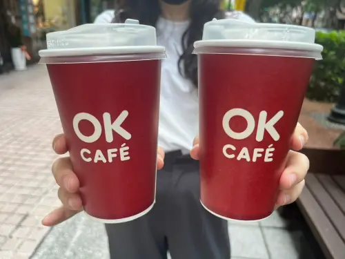 ▲OK超商在11月11日當天限定,美式、拿鐵買2送2。(圖/業者提供) ▲OK超商在11月11日當天限定,美式、拿鐵買2送2。(圖/業者提供)