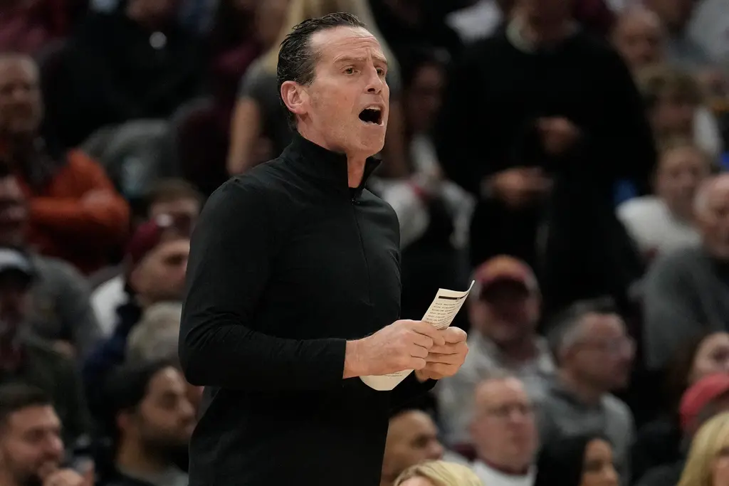 ▲NBA美國職籃（National Basketball Association）東區季後賽次輪G1開打，由克里夫蘭騎士對決印第安納溜馬。終場克里夫蘭騎士以112：121不敵印第安納溜馬，系列賽以0：1暫時落後。賽後騎士主帥Kenny Atkinson接受媒體採訪，給予溜馬的火燙手感高度評價：「溜馬的投籃就像是超能力」。（圖／美聯社／達志影像）