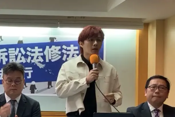 ▲律師李荃和直言,這樣的修法,反而將大法官推向更「泛政治化」結果。(圖/經民聯提供)