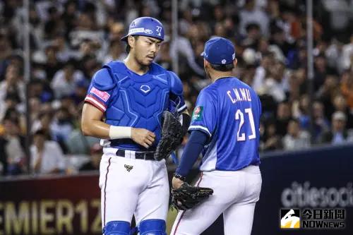 林家正MLB水準的「偷好球」！單膝跪姿有原因　球迷：含金量超高
