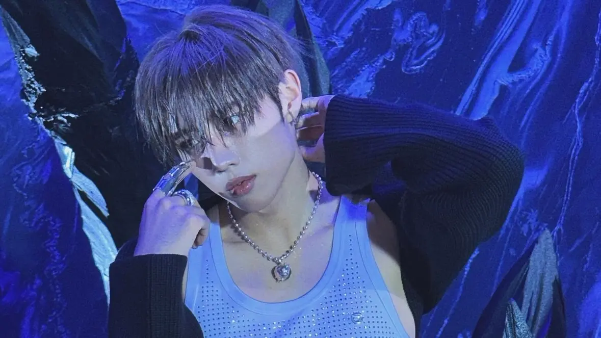 ▲善旴回宿舍休息時，發現埋伏在樓梯間的私生飯，立即將該名粉絲制伏，不過他也因此受傷。（圖／sunwoo IG）