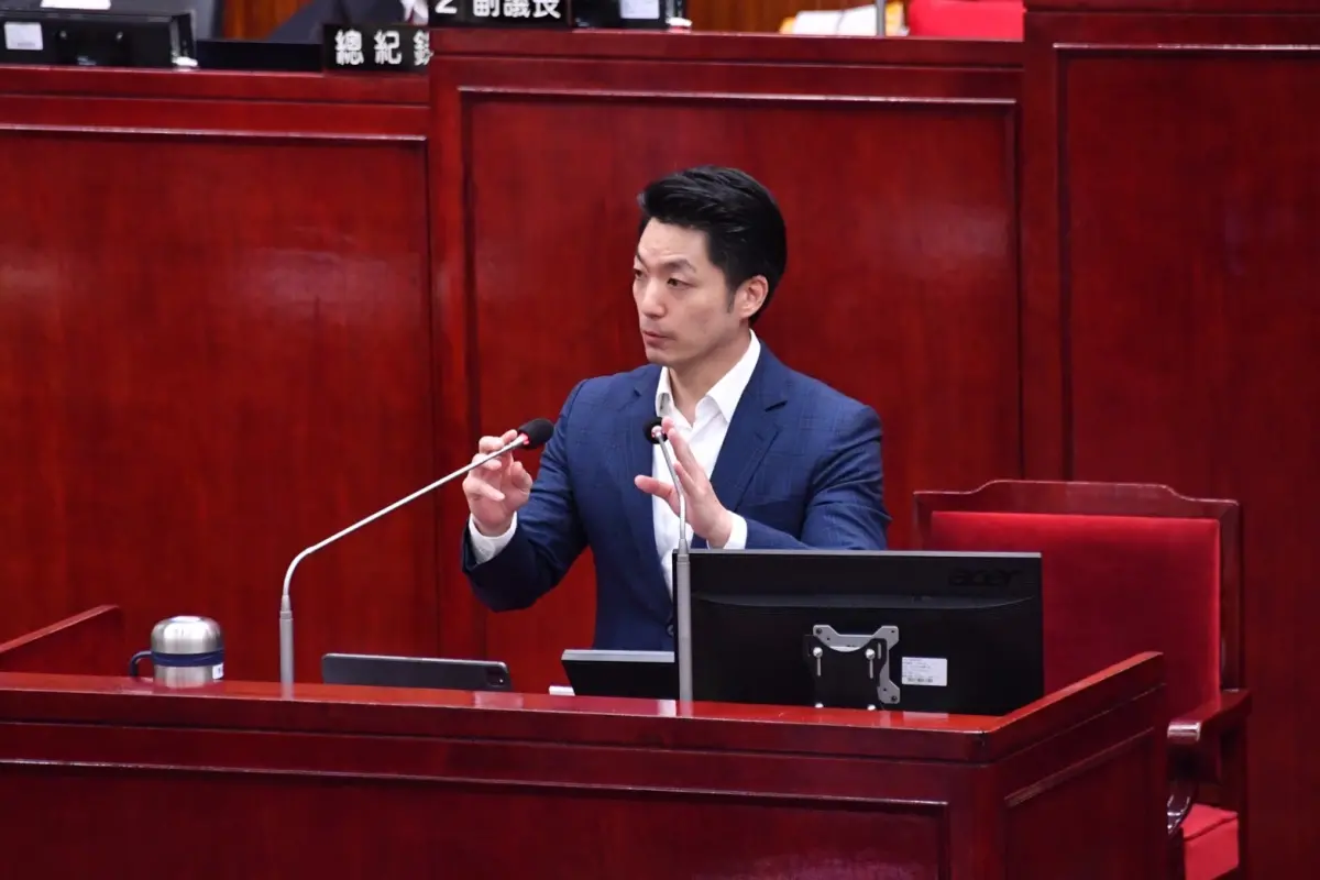 ▲台北市長蔣萬安赴議會專案報告。（圖／北市府提供）