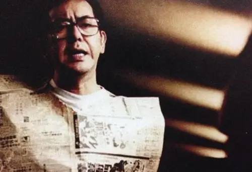 ▲黃秋生在《千言萬語》平實、自然的演技,也曾是金馬影帝的熱門人選。(圖/摘自IMDb) ▲黃秋生在《千言萬語》平實、自然的演技,也曾是金馬影帝的熱門人選。(圖/摘自IMDb)