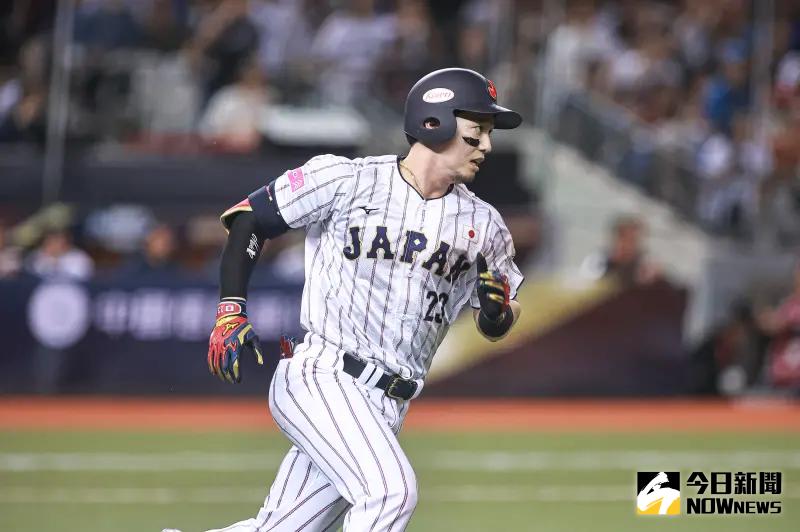 ▲栗原陵矢是古林睿煬今日得高度戒備的軟銀頭號打者，他去年12強賽也與中華隊有交手紀錄，冠軍賽上擊出再見雙殺，讓中華隊高捧世界冠軍。（圖／記者葉政勳攝 , 2024.11.15）