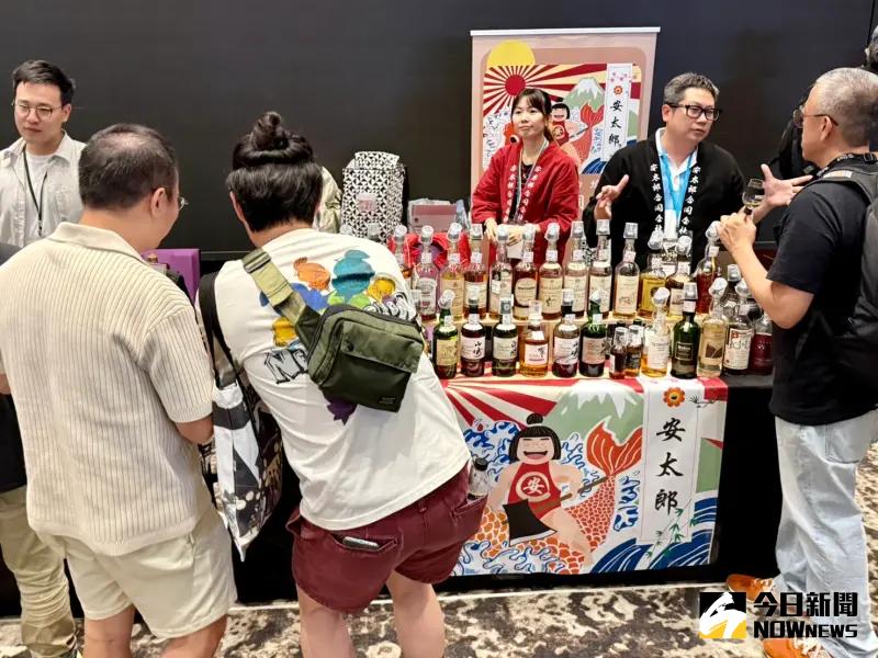 ▲《高雄威士忌嘉年華2024》WHISKY FEST TAKAO 2024 為台灣最專業的獨立品牌威士忌酒展，於今(16)日、明兩日在MLD台鋁晶綺盛宴錦繡廳舉行。(圖／記者郭俊暉攝，2024.11.16)