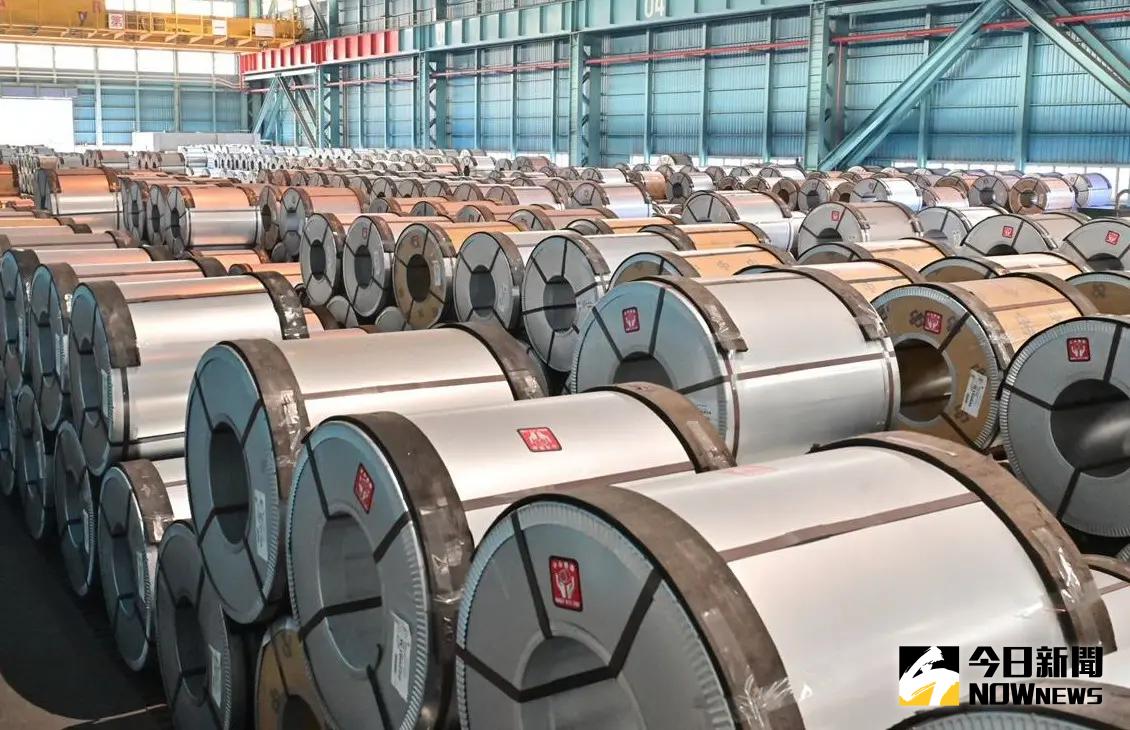 ▲經濟部表示，近年因中國製鋼鐵低價競爭，因此國內業者多轉以生產高值化特殊品為產業利基，「全面性課徵關稅並未改變原有與他國競爭的情勢。」(資料照／記者黃守作攝)