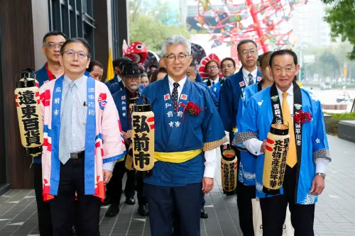 特企／穿梭蘋果樂園　遠百竹北弘前文化物產展甜蜜登場
