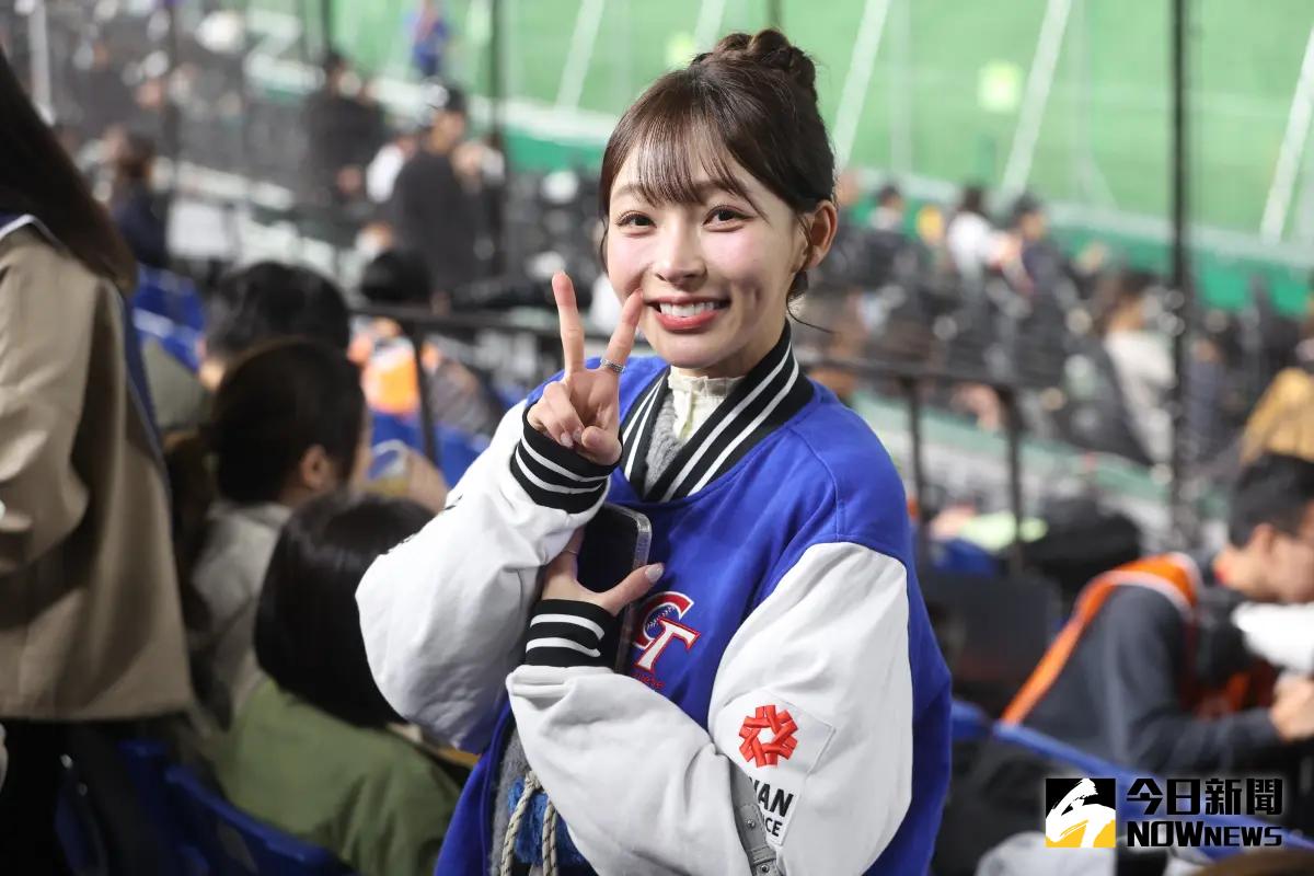 ▲啦啦隊女神林襄近期被女星黃小柔一番流量女神沒禮貌的言論掃到颱風尾，如今被指控為是「證據」的《綜藝玩很大》節目製作單位終於發聲，替林襄喊冤表示現場當時沒有發生衝突。（圖／IG 95_mizuki）