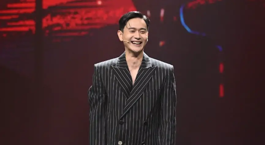 ▲劉冠廷擔任本屆金馬奬典禮主持，雖然評價褒貶不一，他卻表示自己還是覺得是全世界最幸福的演員，也在幕後花絮片段中毫不隱藏自己最後口誤的烏龍，不敢相信把62屆講成26屆。（圖／翻攝自myvideo）