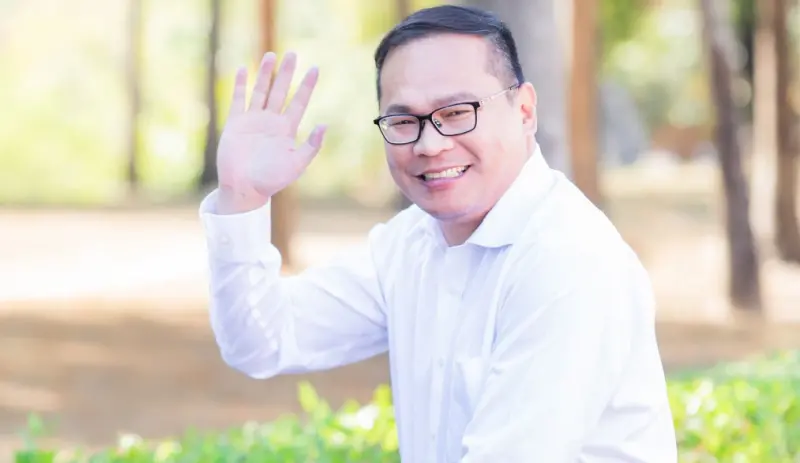 ▲民進黨立委洪申翰接任將接任勞動部長,立委的缺則由民進黨政策會執行長王義川遞補。(圖/翻攝王義川臉書)