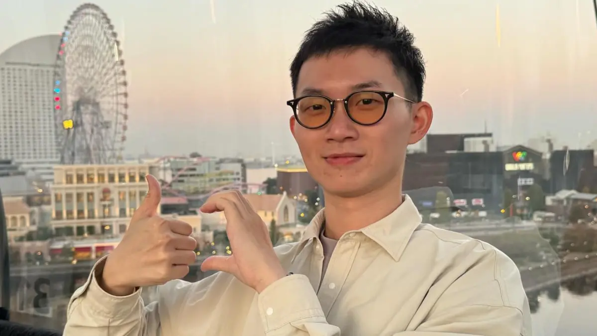 ▲視網膜透露當時決定從華視離職主要是因為工作無法帶來成就感，當時他去東京旅遊放鬆，也成為他走出舒適圈的關鍵。（圖／視網膜IG）