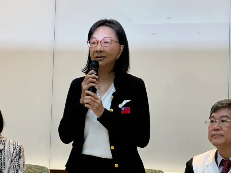 ▲張淑娟2024年曾開記者會控訴周玉蔻。(圖/讀者提供)