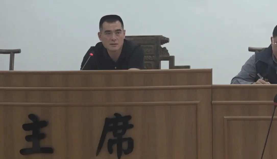 ▲台中地檢署檢察官偵辦南投信義鄉代會主席李國源，涉向廠商收賄案，李國源等3人聲押獲准。（圖／翻攝臉書）