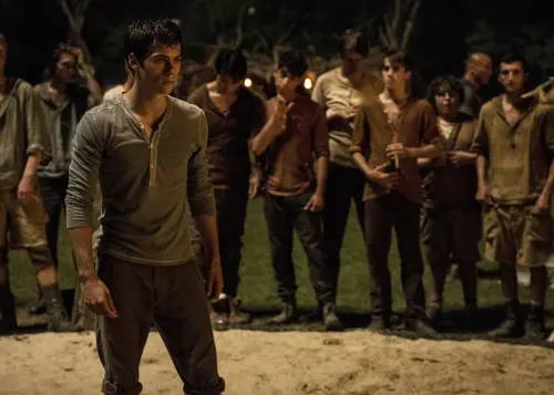 ▲《移動迷宮》系列在挑選主角時，並沒有看上提摩西夏勒梅，而是挑中了狄倫歐布萊恩（前排左）。（圖／摘自IMDb）