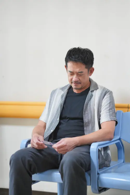 ▲《阿榮與阿玉》攝影棚約會 柯叔元、韓瑜愛意藏不住。（圖／華視提供）