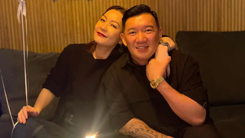 ▲香港男星杜汶澤（右）的妻子田蕊妮（左）罹患肺腺癌，她分享自己在台灣動刀的過程，大讚台灣的醫護人員十分細心，同時感謝杜汶澤對她的照顧。（圖／翻攝自田蕊妮臉書）