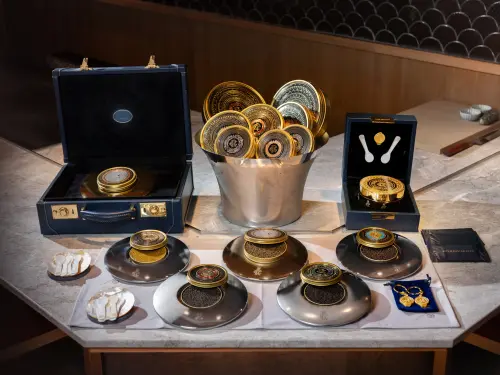 Royal Caviar Club由魚子醬專家奧克珊娜·佐根(Oxana Dragun)所創立,使用俄羅斯及伊朗的傳統永續環保養殖技術,純手工製作出一粒粒純天然不含防腐劑、矜貴優質的「海中鑽石 」魚子醬。(圖/Royal Caviar Club提供) ▲Royal Caviar Club由魚子醬專家奧克珊娜·佐根(Oxana Dragun)所創立,使用俄羅斯及伊朗的傳統永續環保養殖技術,純手工製作出一粒粒純天然不含防腐劑、矜貴優質的「海中鑽石 」魚子醬。(圖/Royal Caviar Club提供)