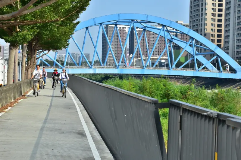 ▲旱溪西路自行車道完工，太平區綠色休閒觀光新選擇(圖／觀旅局提供2024.12.4)