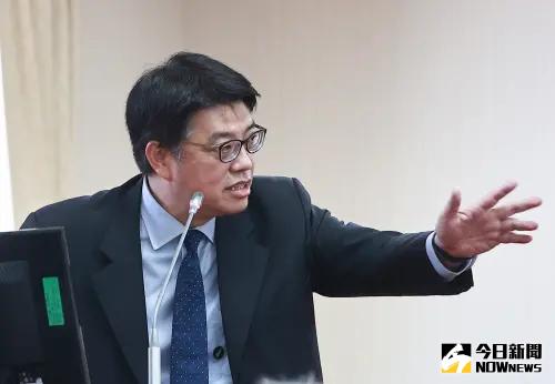 謝龍介爆民進黨高幹親屬赴陸失聯　邱垂正證實：28日下午接獲通報