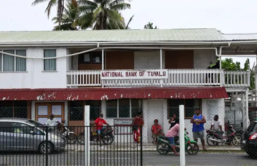 吐瓦魯當地銀行。 ▲吐瓦魯當地銀行。(圖/隨行媒體攝)