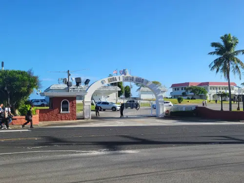 ▲官邸大門的拱門。（圖／記者陳佩君攝，2024.12.05)