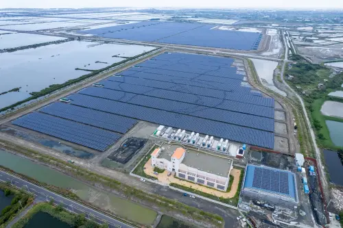 助台廠減碳 台電RE30商品6月開賣、早鳥優惠每度6.1元起