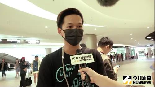 ▲周杰倫粉絲7點就出門準備排周邊。（圖／記者嚴俊強攝）