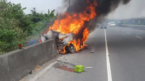 屏市機場外環道火燒車 駕駛不幸罹難