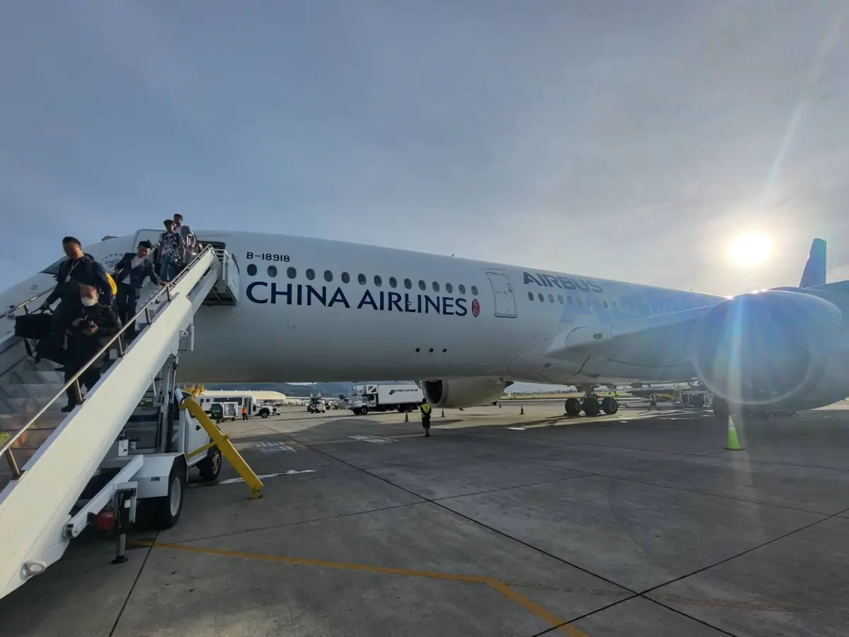 ▲訪團從台灣前往夏威夷所乘坐的機型為A350。（圖／陳佩君攝）