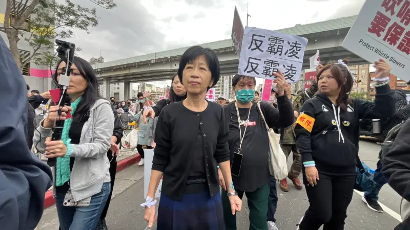 ▲民眾黨主席柯文哲的妻子陳佩琪7日也現身參加反霸凌大遊行。（圖／記者李政龍攝，2024.12.07）