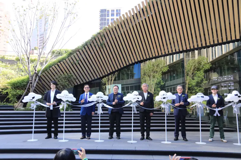 ▲歷經15年打造，由建築大師隈研吾操刀設計的勤美術館今日剪綵，搶先開箱。（圖／市府提供）