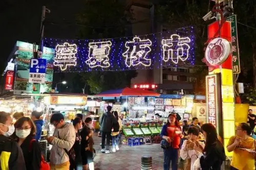 才剛參加《夜市王》！寧夏夜市爆攤販坑錢翻車　評價1.8顆星超慘
