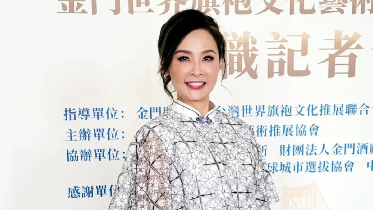 ▲資深媒體人許聖梅無預警宣布《危機女王》要暫停兩週，因為昨日去做了視野檢查，發現情況不妙，疑似健康亮起紅燈，感嘆：「看不清這世界。」（圖／許聖梅臉書）