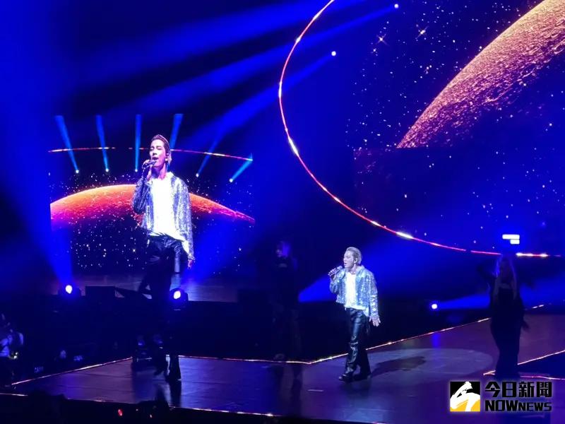 ▲▼太陽在台北演唱會上,一連送上BIGBANG多首經典歌曲。(圖/讀者提供)