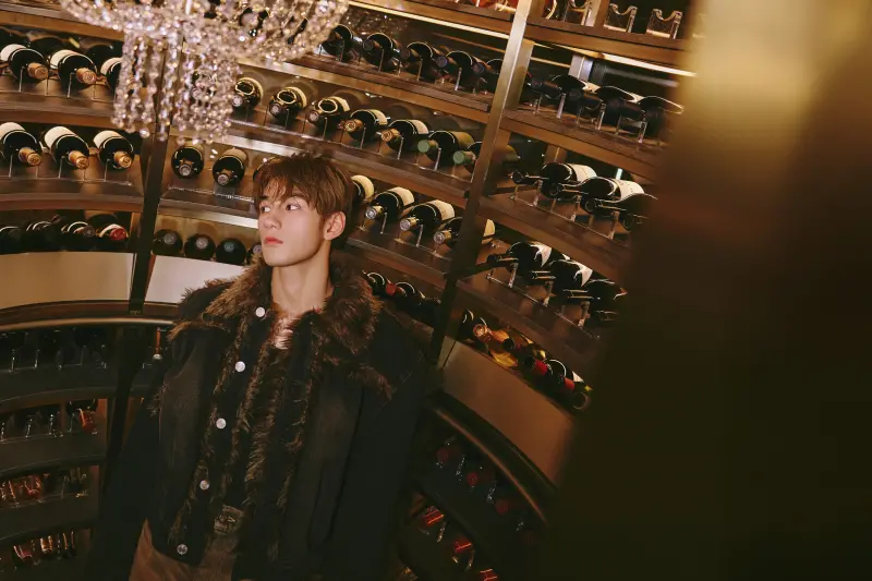 ▲魏浚笙日前和劉德華一起合演電影《焚城》，近來他現身台灣出席活動，透露私底下曾被劉德華指導站位，覺得非常暖心。（圖／好樂整合行銷提供）