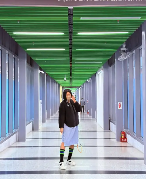 ▲林利霏大腸癌第一期，手術後痛到狂按嗎啡。（圖／翻攝自林利霏、張翰IG）