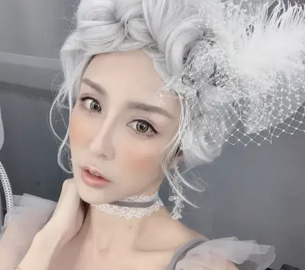 雪碧私密影片流出!遍布國外網站 她無奈自嘲:在海外紅了