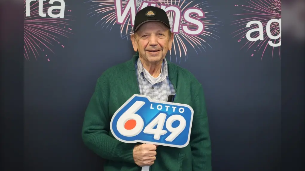 ▲加拿大一位男子超幸運，在最近一次的11月樂透獎中贏得100萬加幣大獎，約2270萬元新台幣，這已是男子第3次中樂透，光在今年他就中獎兩次。（圖／翻攝自西加拿大彩券公司官網）