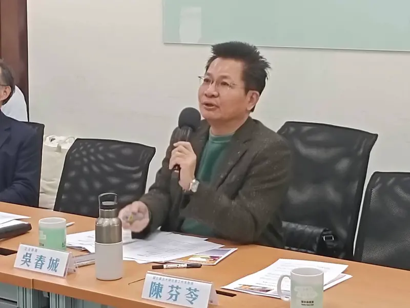 ▲民眾黨立委吳春城推動「壯世代」爭議愈演愈烈。(圖/民眾黨提供)